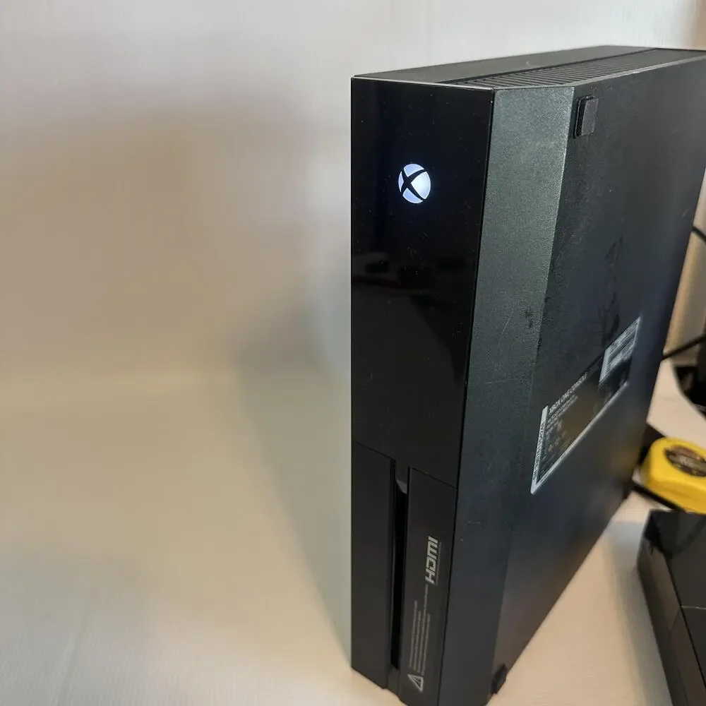 Microsoft Xbox One 1540 Console Black HDMI W/ AC Power Adapter Parts System